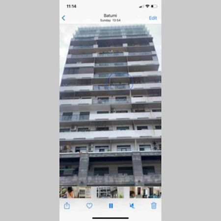 Geverse Apartment Batumi Exterior photo