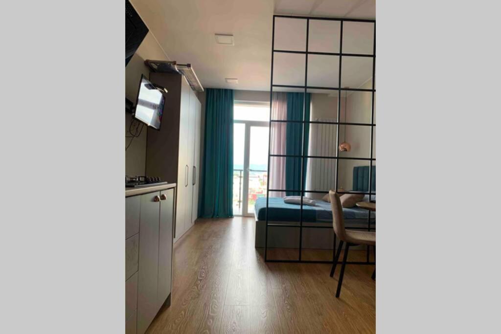 Geverse Apartment Batumi Exterior photo